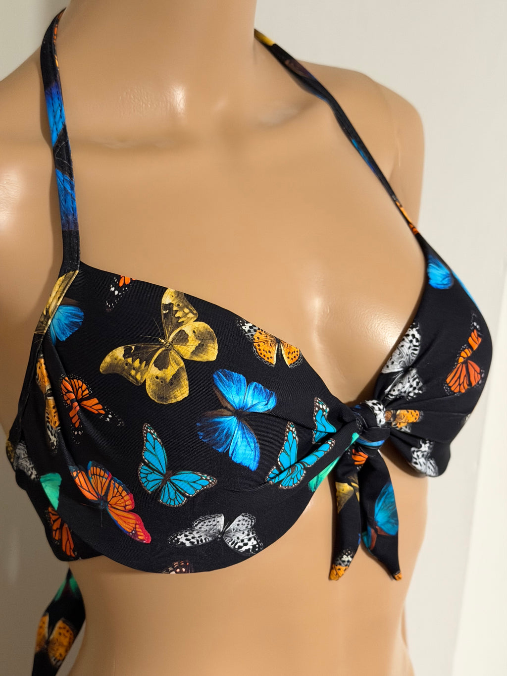 The Jaina Top – Butterfly Push-Up Bikini Top
